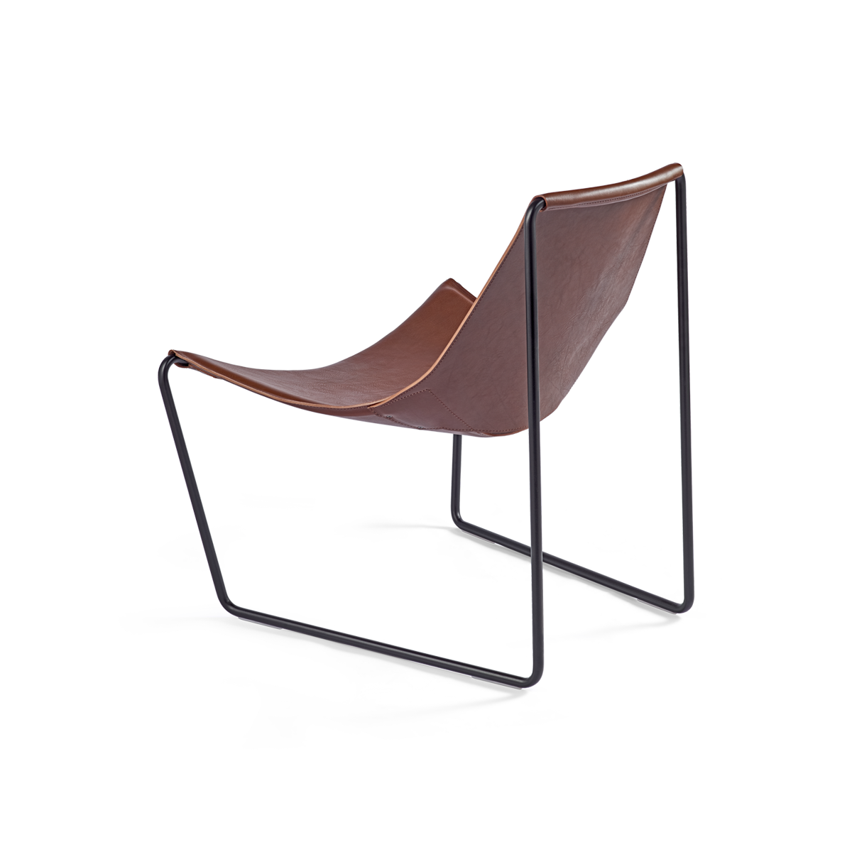 כורסא "Apelle" בעור חום ומתכת שחורה