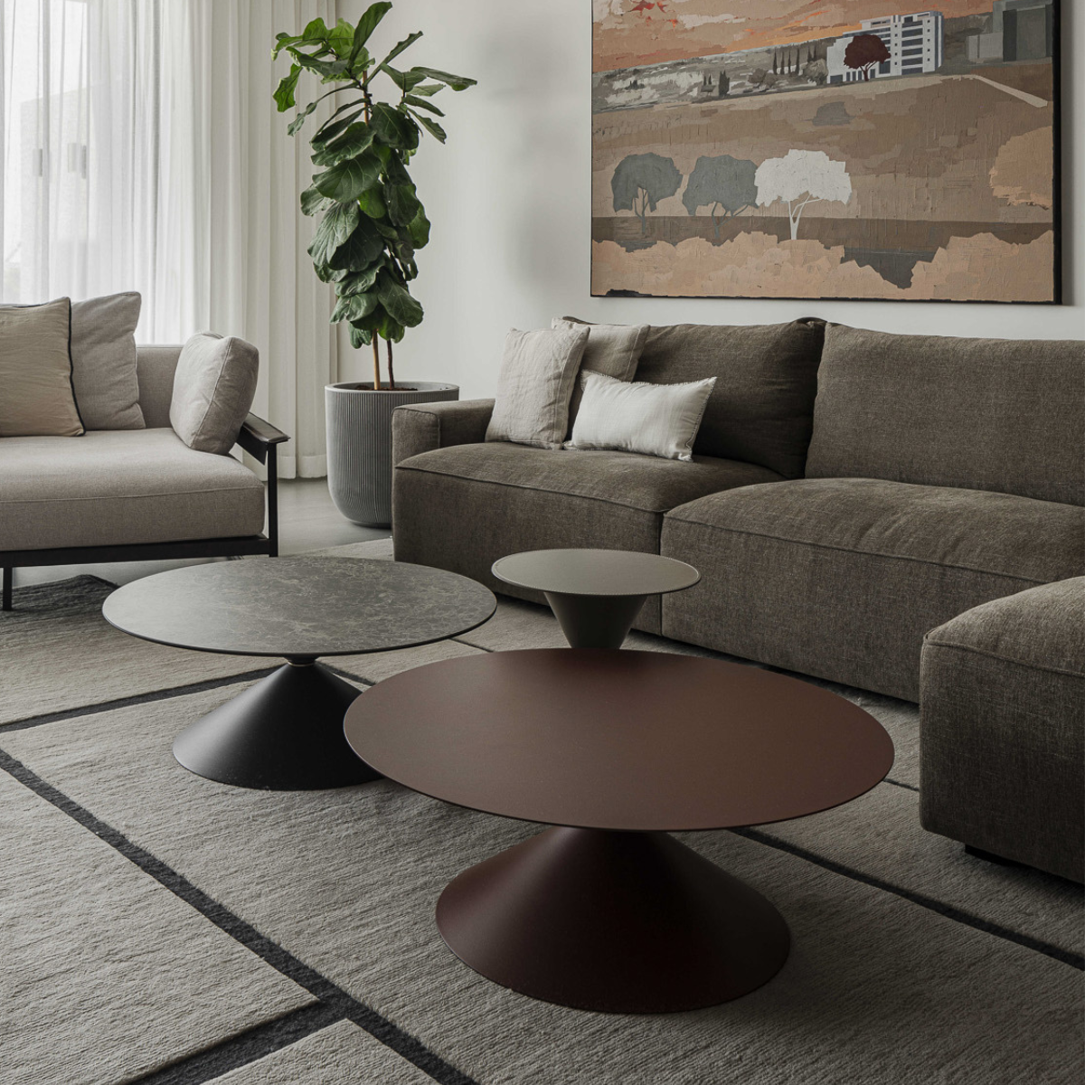 שולחן קפה "Clessidra" פלטת מתכת בצבע חום