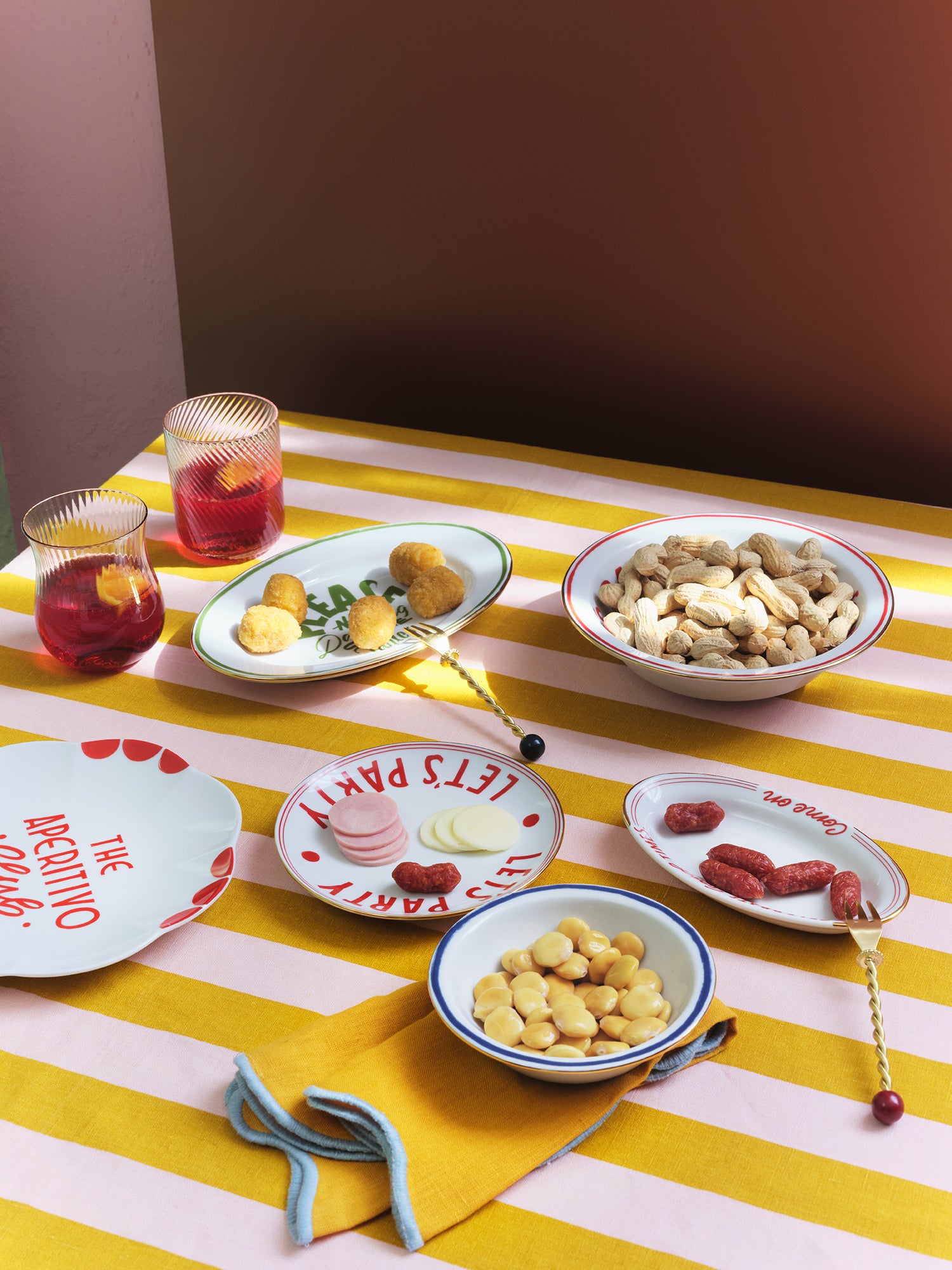 צלחת "The aperitivo club"