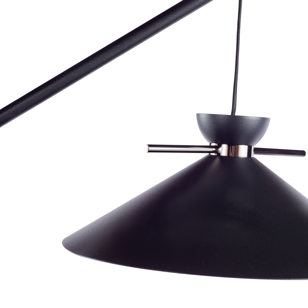 מנורה עומדת "Japan" בצבע שחור